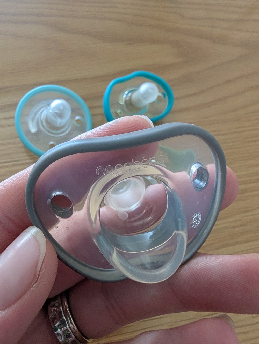 4 Pacifiers - Picture 2 of 3